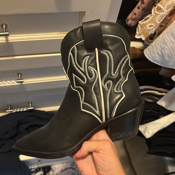 Reformation Otto Mini Western Boot - Picture 8 of 9